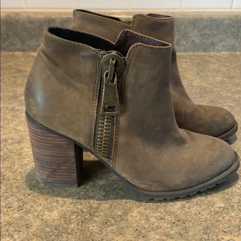 Also Ankle Booties